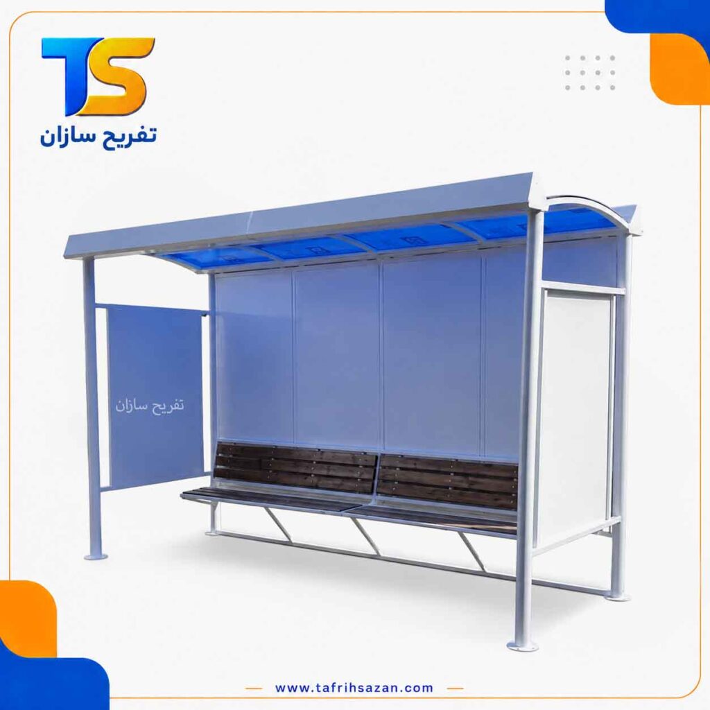 ایستگاه اتوبوس نیمه چوبی